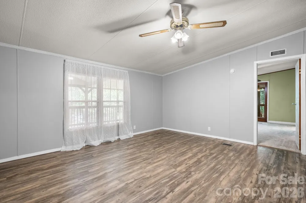 4901 Uncle Freds Place Morganton, NC 28655