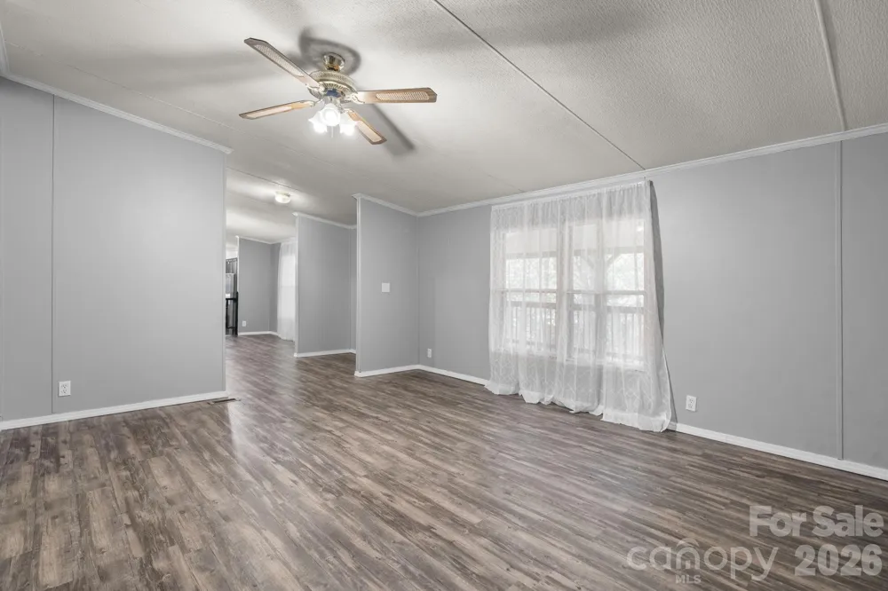 4901 Uncle Freds Place Morganton, NC 28655