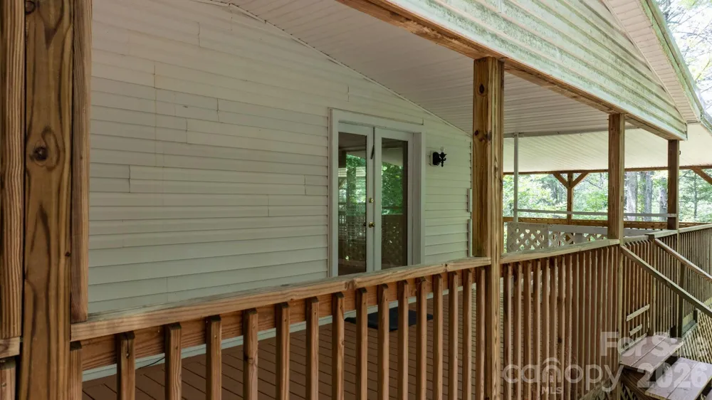 4901 Uncle Freds Place Morganton, NC 28655