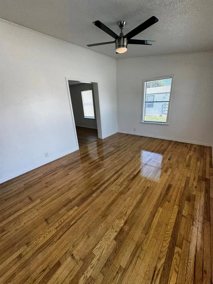 1464 W 32nd Street Riviera Beach, FL 33404
