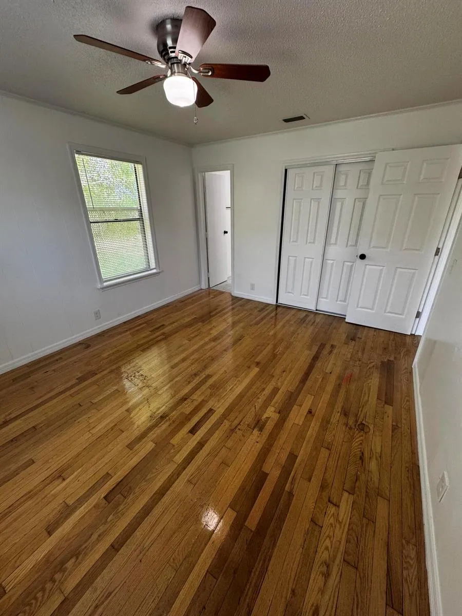 1464 W 32nd Street Riviera Beach, FL 33404