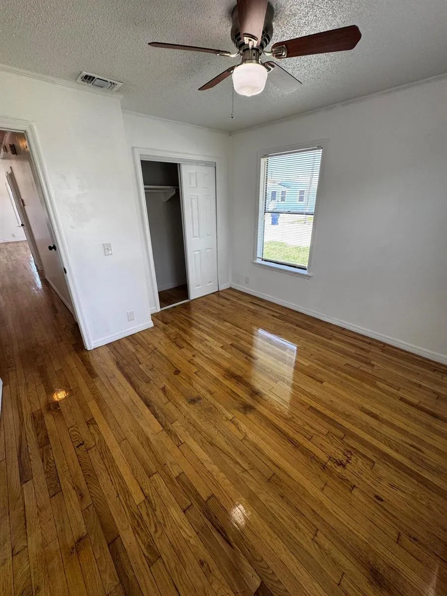 1464 W 32nd Street Riviera Beach, FL 33404