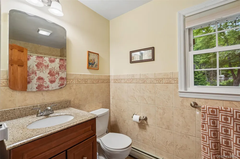 5 Lacona Road Mahopac, NY 10541