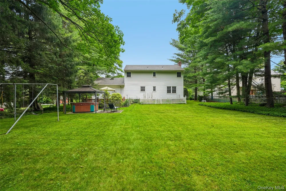 5 Lacona Road Mahopac, NY 10541