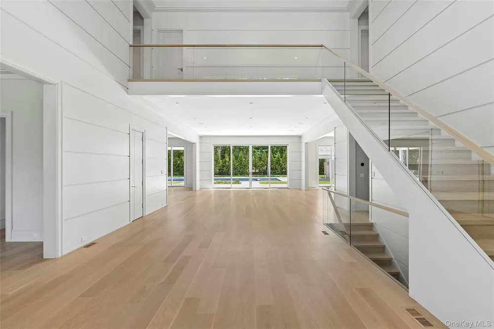 225 Norris Lane Bridgehampton, NY 11932