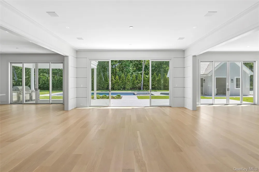 225 Norris Lane Bridgehampton, NY 11932