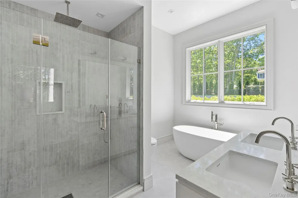 225 Norris Lane Bridgehampton, NY 11932