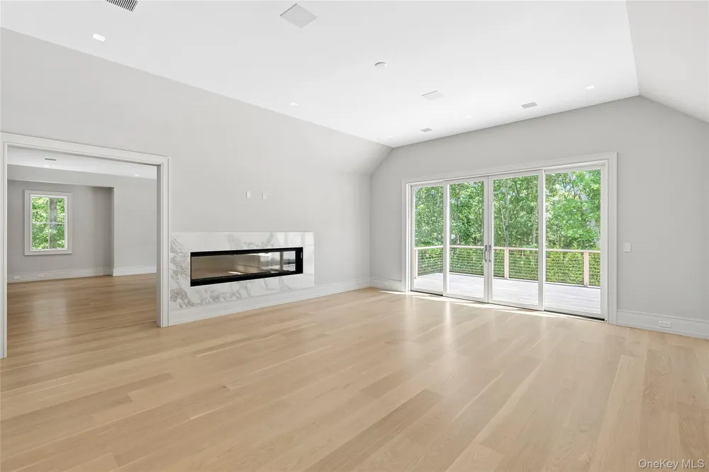 225 Norris Lane Bridgehampton, NY 11932
