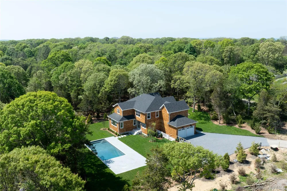 205 Kats Court East Marion, NY 11939