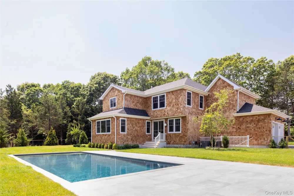 205 Kats Court East Marion, NY 11939