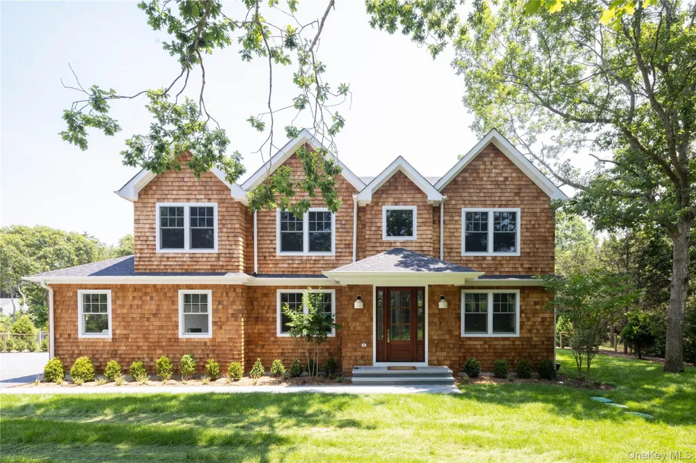 205 Kats Court East Marion, NY 11939