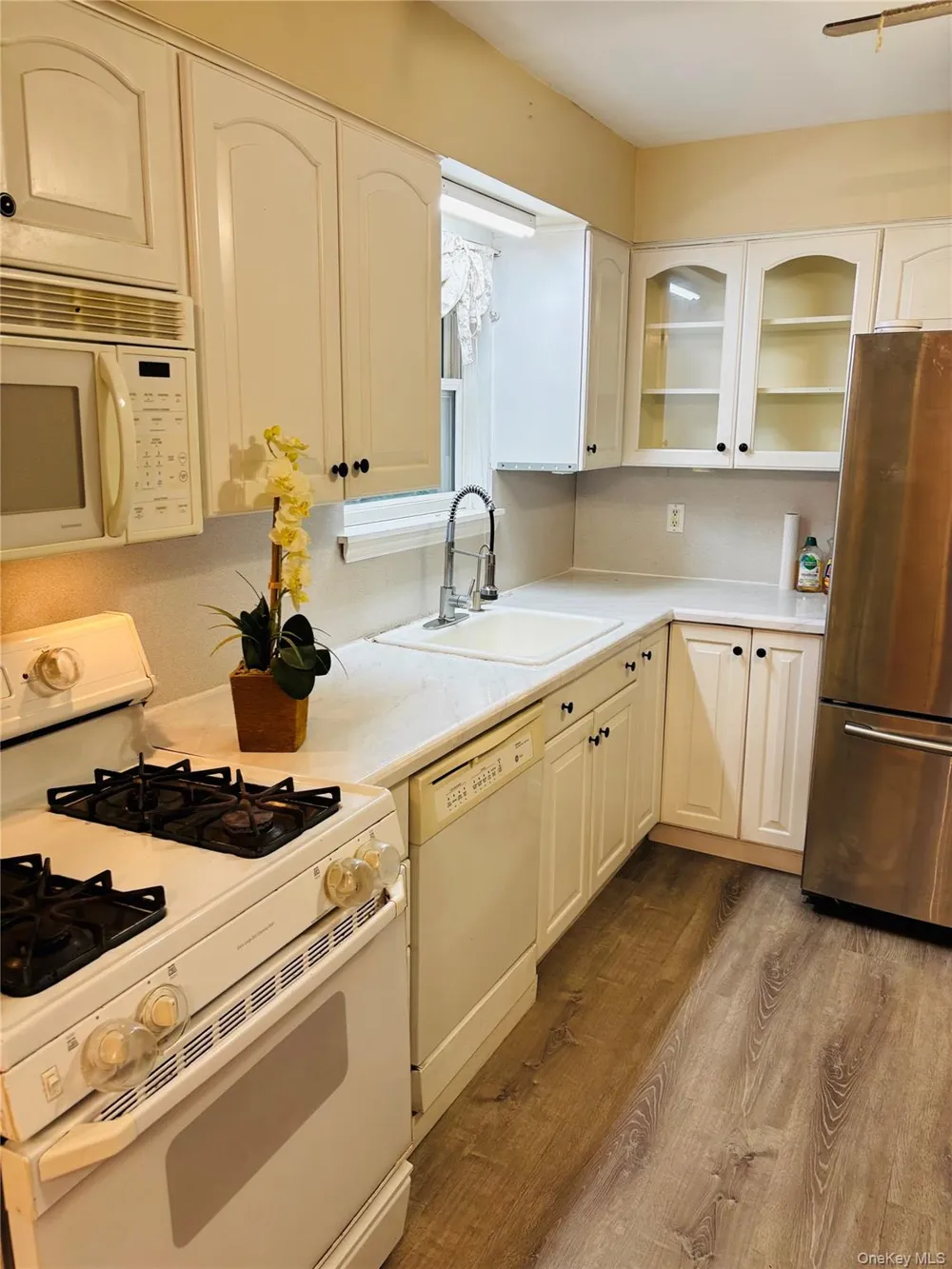 3 Altamont Avenue Sea Cliff, NY 11579