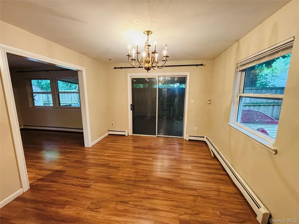 3 Altamont Avenue Sea Cliff, NY 11579