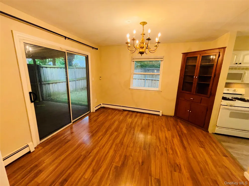 3 Altamont Avenue Sea Cliff, NY 11579