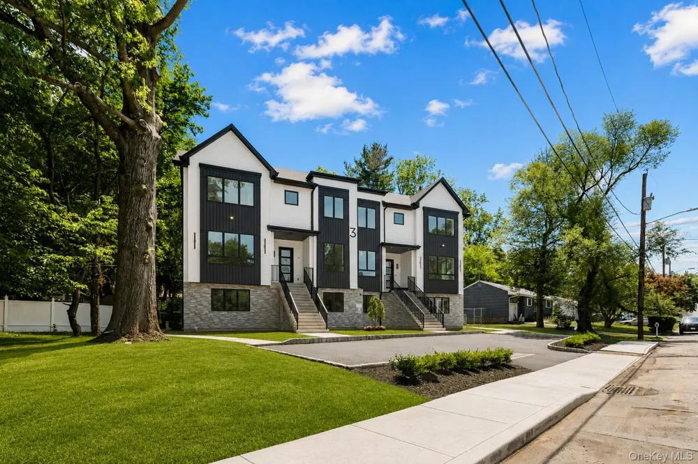 3 Greene Road Spring Valley, NY 10977
