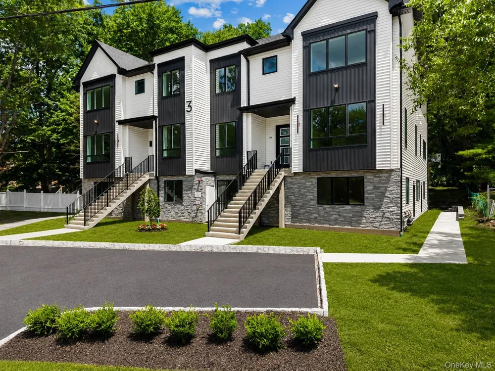 3 Greene Road Spring Valley, NY 10977