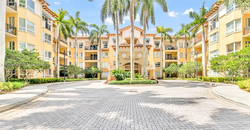 16100 Emerald Estates Dr #298 Weston, FL 33331