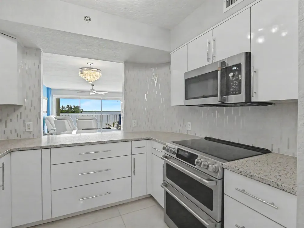 6005 River Run Drive Sebastian, FL 32958