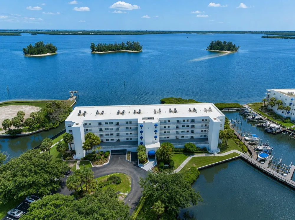 6005 River Run Drive Sebastian, FL 32958
