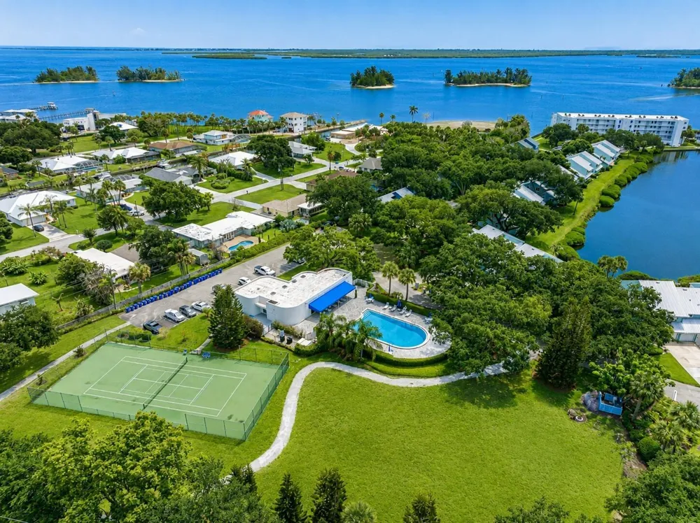 6005 River Run Drive Sebastian, FL 32958