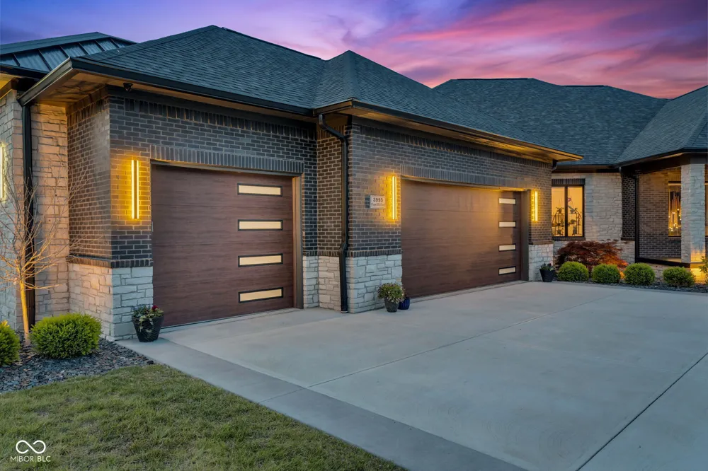 3995 Chapel Hill Court Bargersville, IN 46106