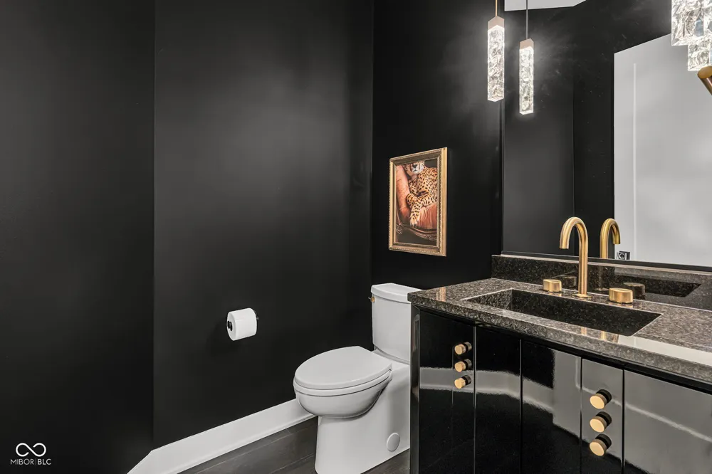 3995 Chapel Hill Court Bargersville, IN 46106