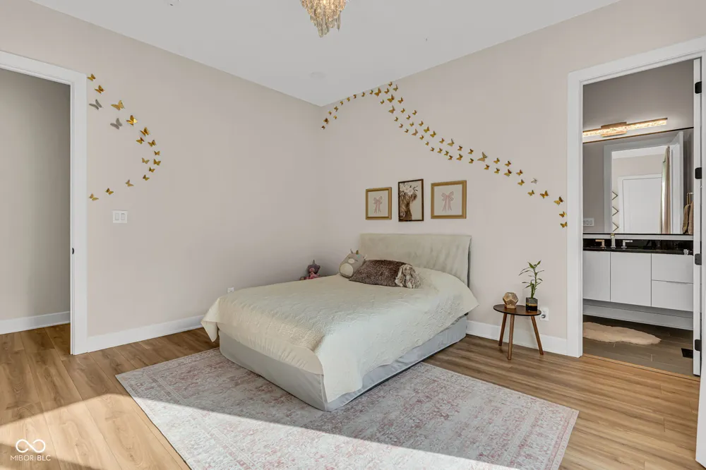 3995 Chapel Hill Court Bargersville, IN 46106