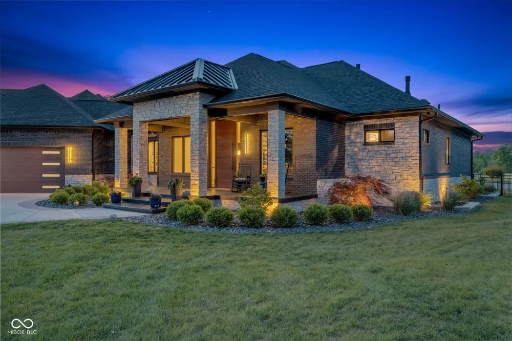 3995 Chapel Hill Court Bargersville, IN 46106