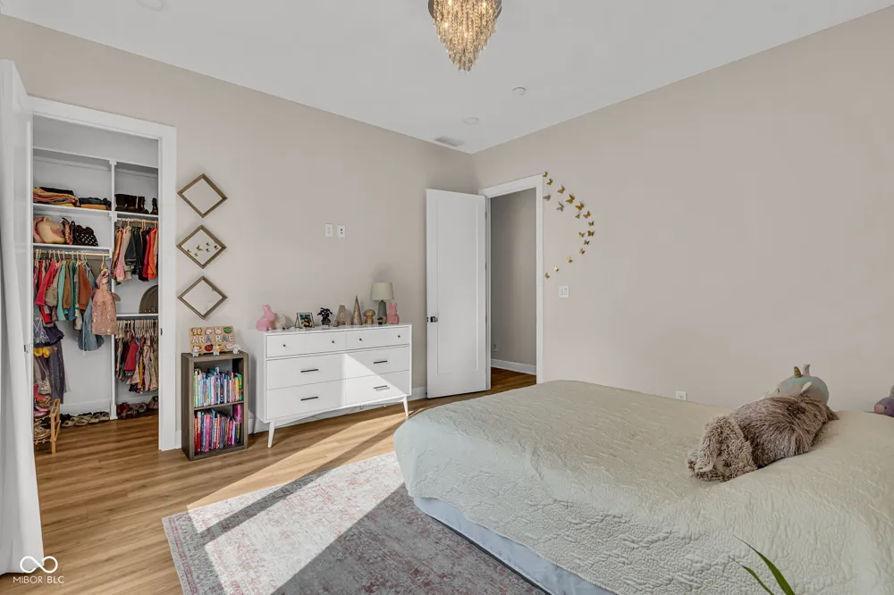 3995 Chapel Hill Court Bargersville, IN 46106