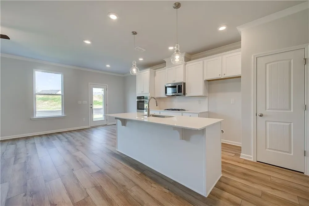 3637 Donovan Circle Loganville, GA 30052