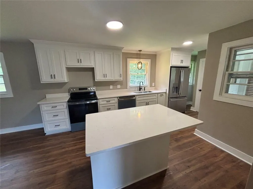 115 Pineview Lane Hartwell, GA 30643
