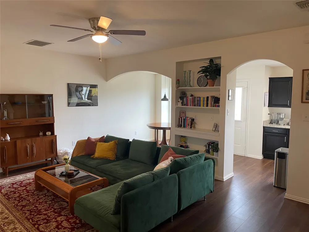 233 Irick Court Aubrey, TX 76227