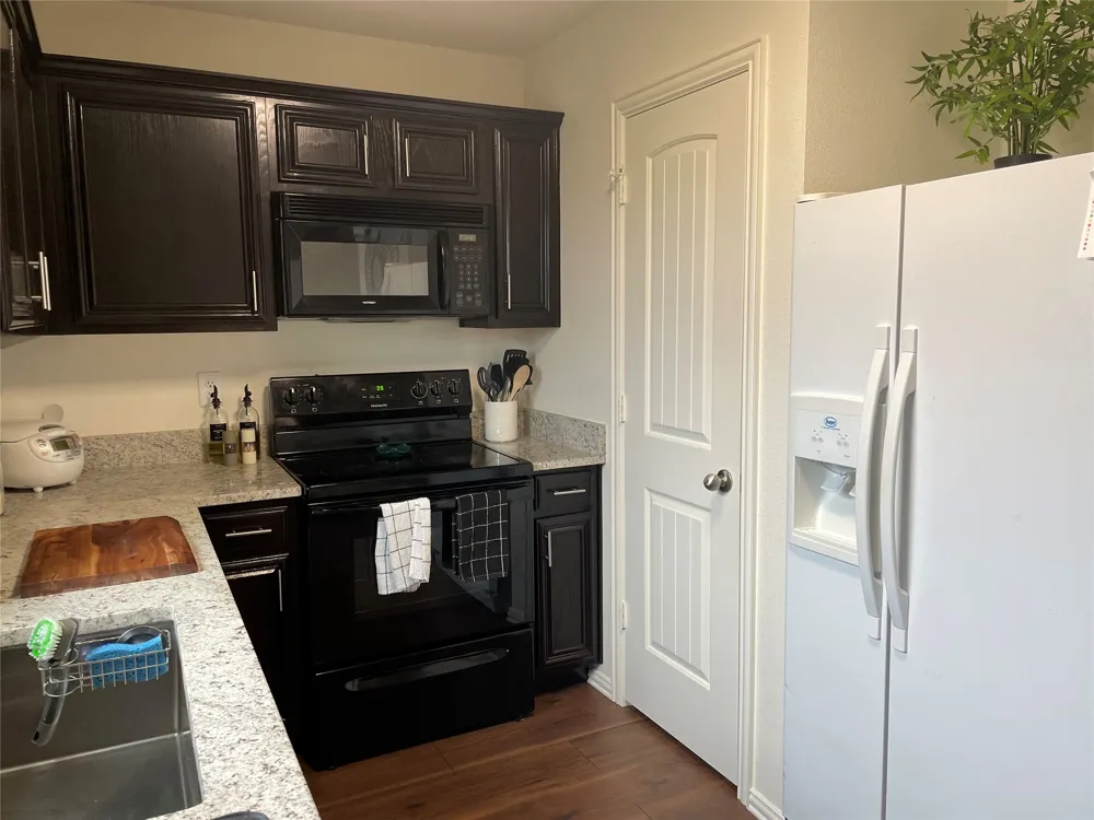 233 Irick Court Aubrey, TX 76227