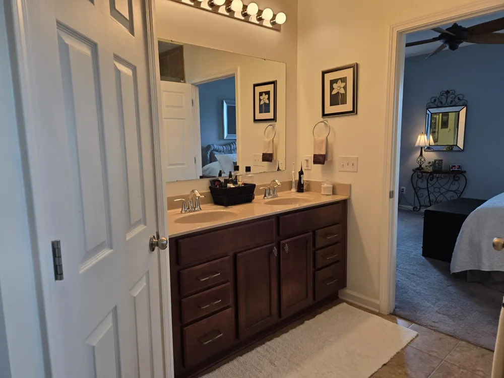 4617 Rainbow Row Greenwood, IN 46143