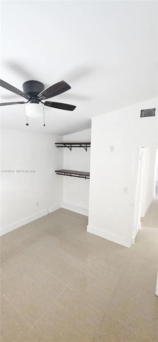 4211 SW 38th St West Park, FL 33023