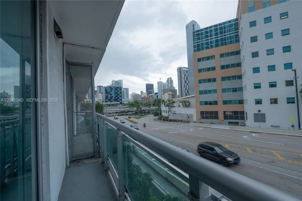 350 S Miami Ave #306 Miami, FL 33130