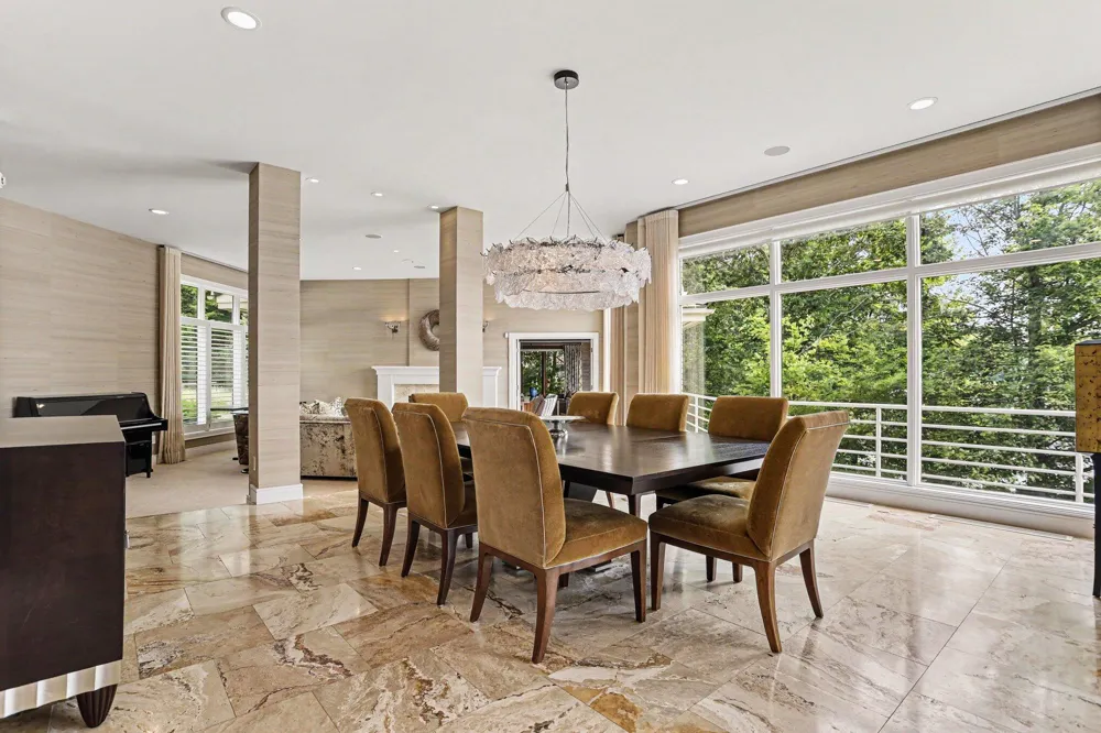 7405 Hidden Cove Place Kalamazoo, MI 49009