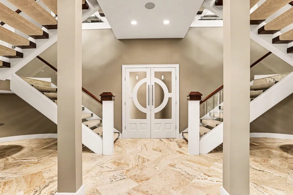 7405 Hidden Cove Place Kalamazoo, MI 49009