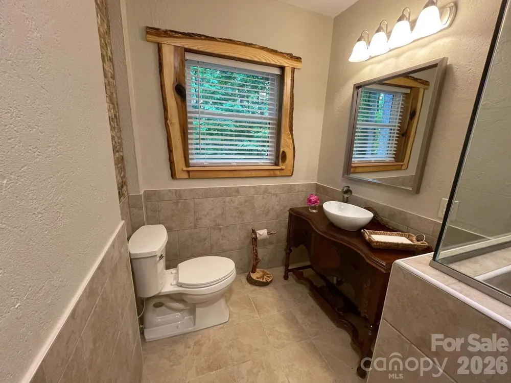 700 Norton Fork Road Hot Springs, NC 28743