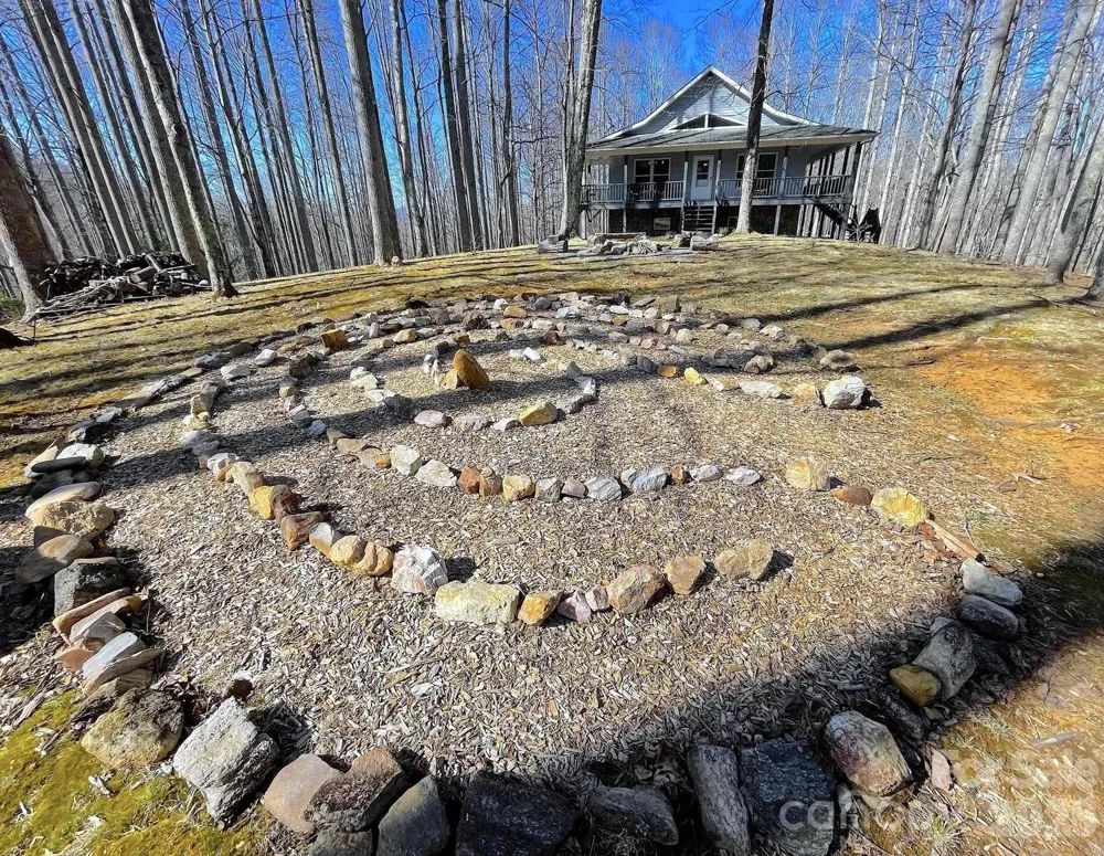 700 Norton Fork Road Hot Springs, NC 28743