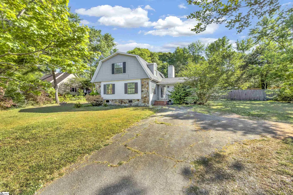 919 Berkeley Drive Clemson, SC 29631