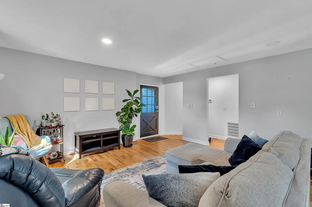 919 Berkeley Drive Clemson, SC 29631