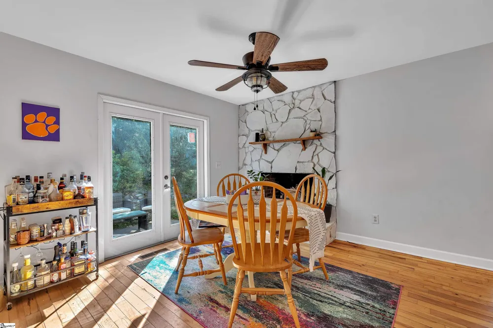 919 Berkeley Drive Clemson, SC 29631