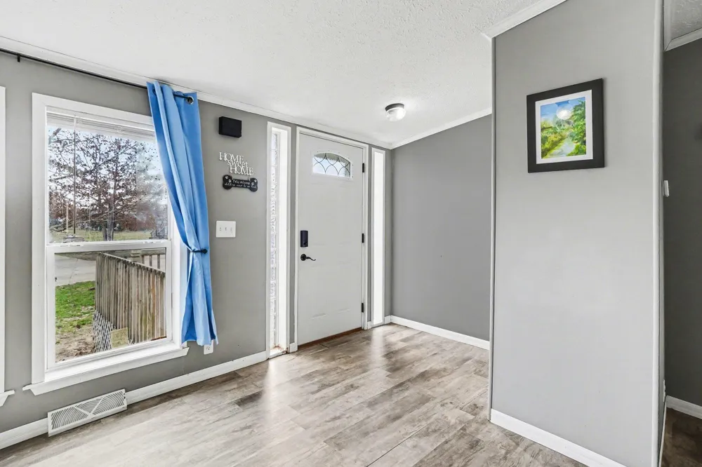 9137 Pine Lake Court West Olive, MI 49460