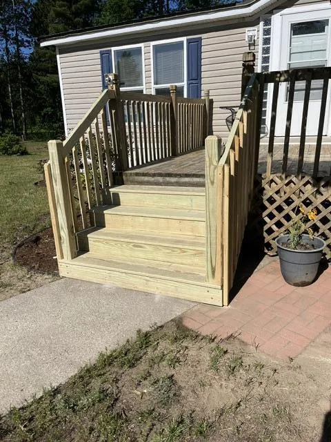 9137 Pine Lake Court West Olive, MI 49460