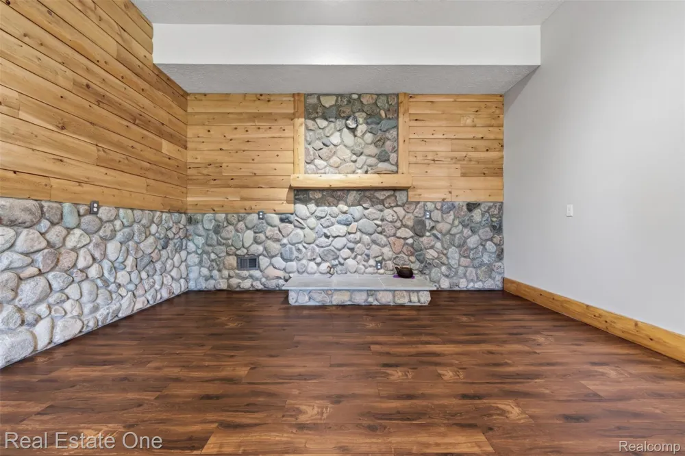 7250 Artesian Trail Cheboygan City, MI 49721