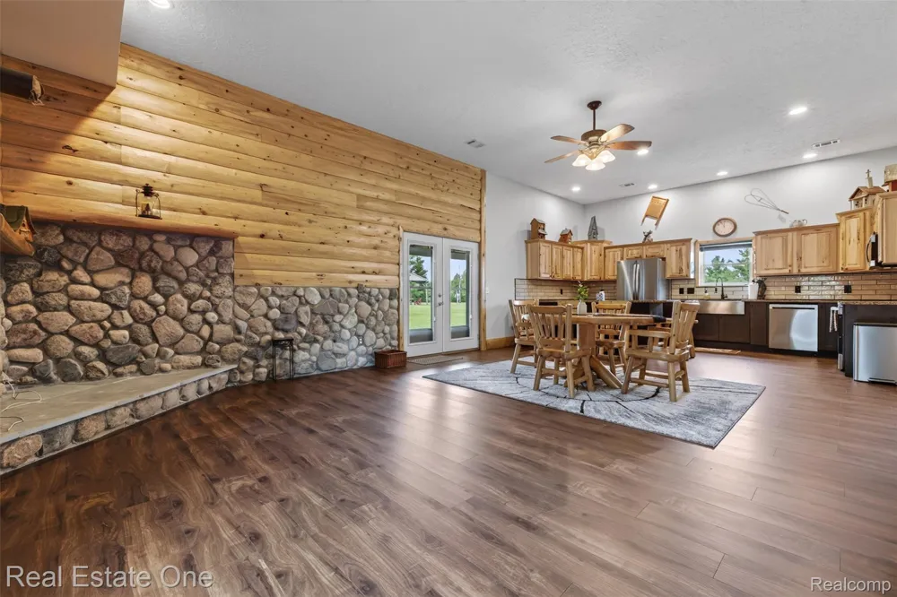 7250 Artesian Trail Cheboygan City, MI 49721