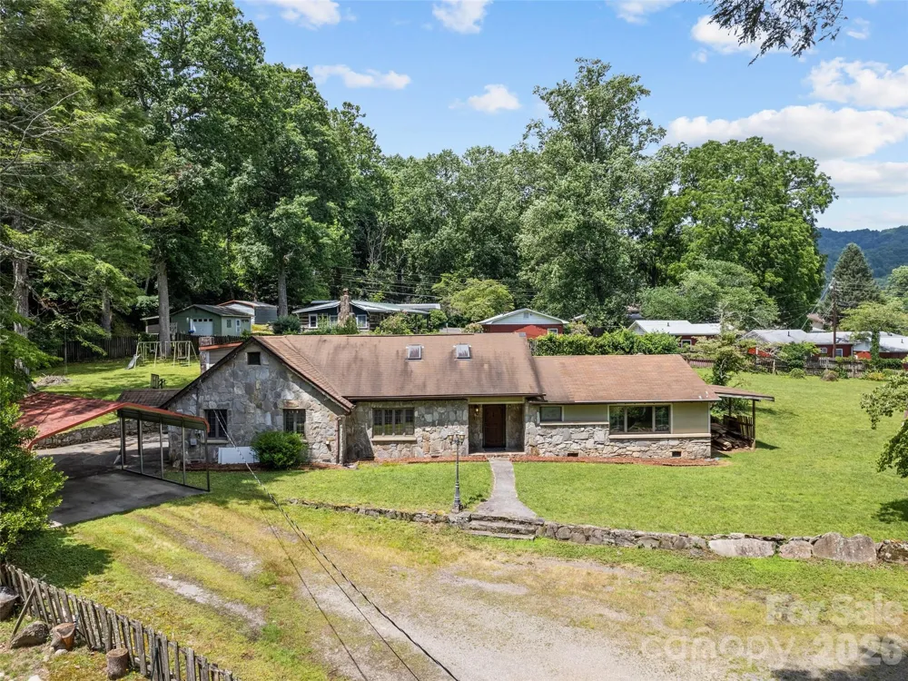 64 Turner Branch Maggie Valley, NC 28751