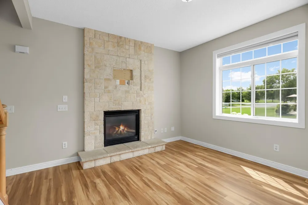 17770 66th Avenue Maple Grove, MN 55311