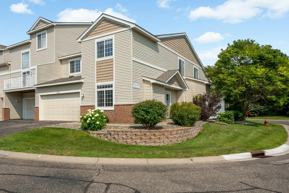 17770 66th Avenue Maple Grove, MN 55311